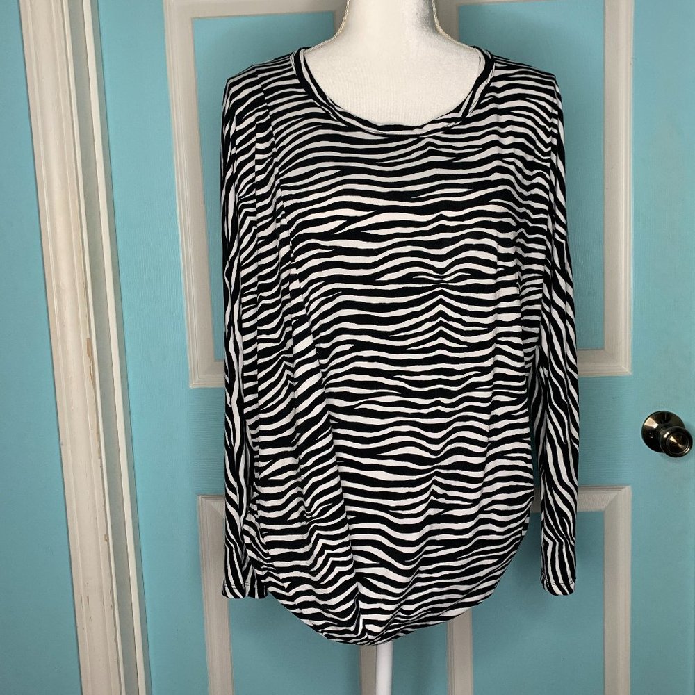 Michael Kors Black & White Striped Long Sleeve Blouse - M